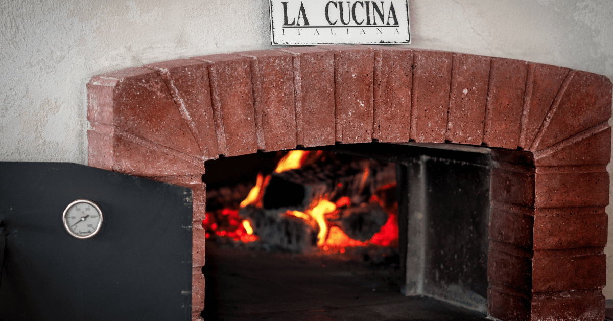 The Ultimate Guide On How Does A Pizza Oven Work 2024